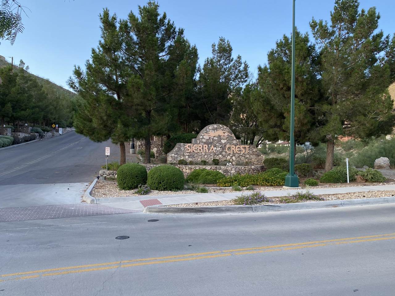 21 Apache Crest Drive - Photo 1