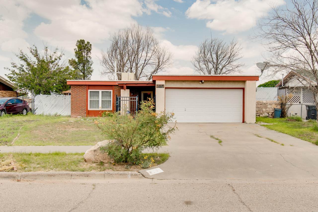 1510 Opossum Circle - Photo 1