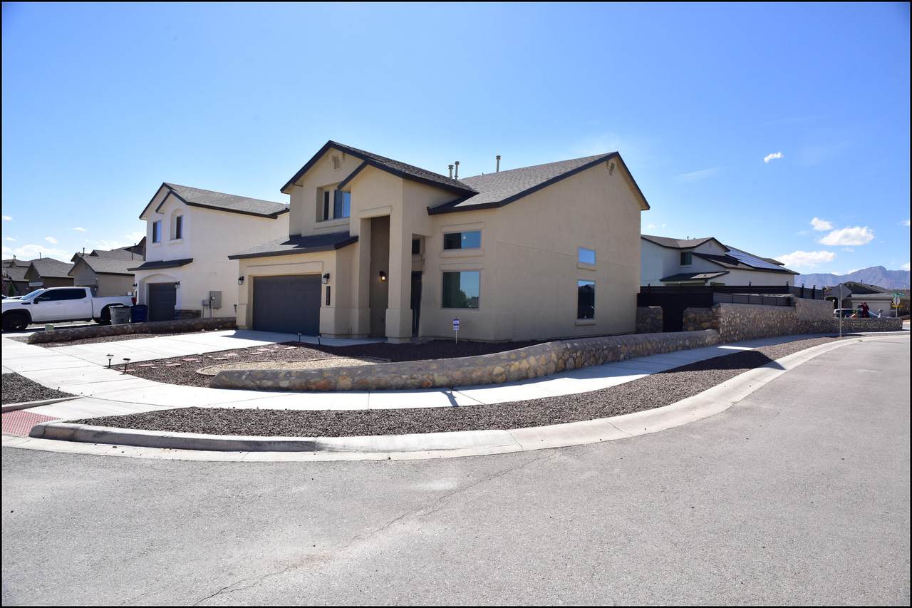 12141 Mesquite River Drive - Photo 1