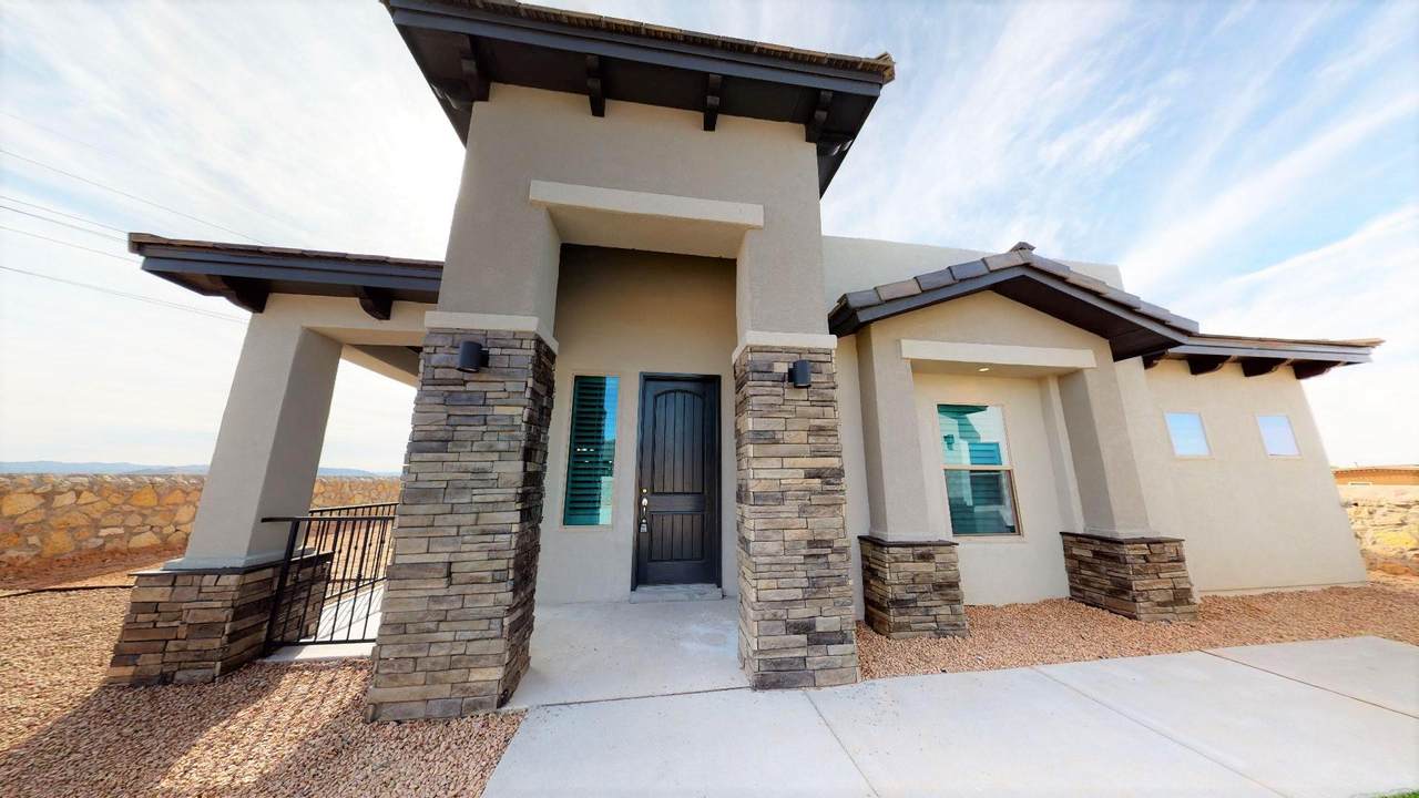 14728 Tierra Harbor Avenue - Photo 1