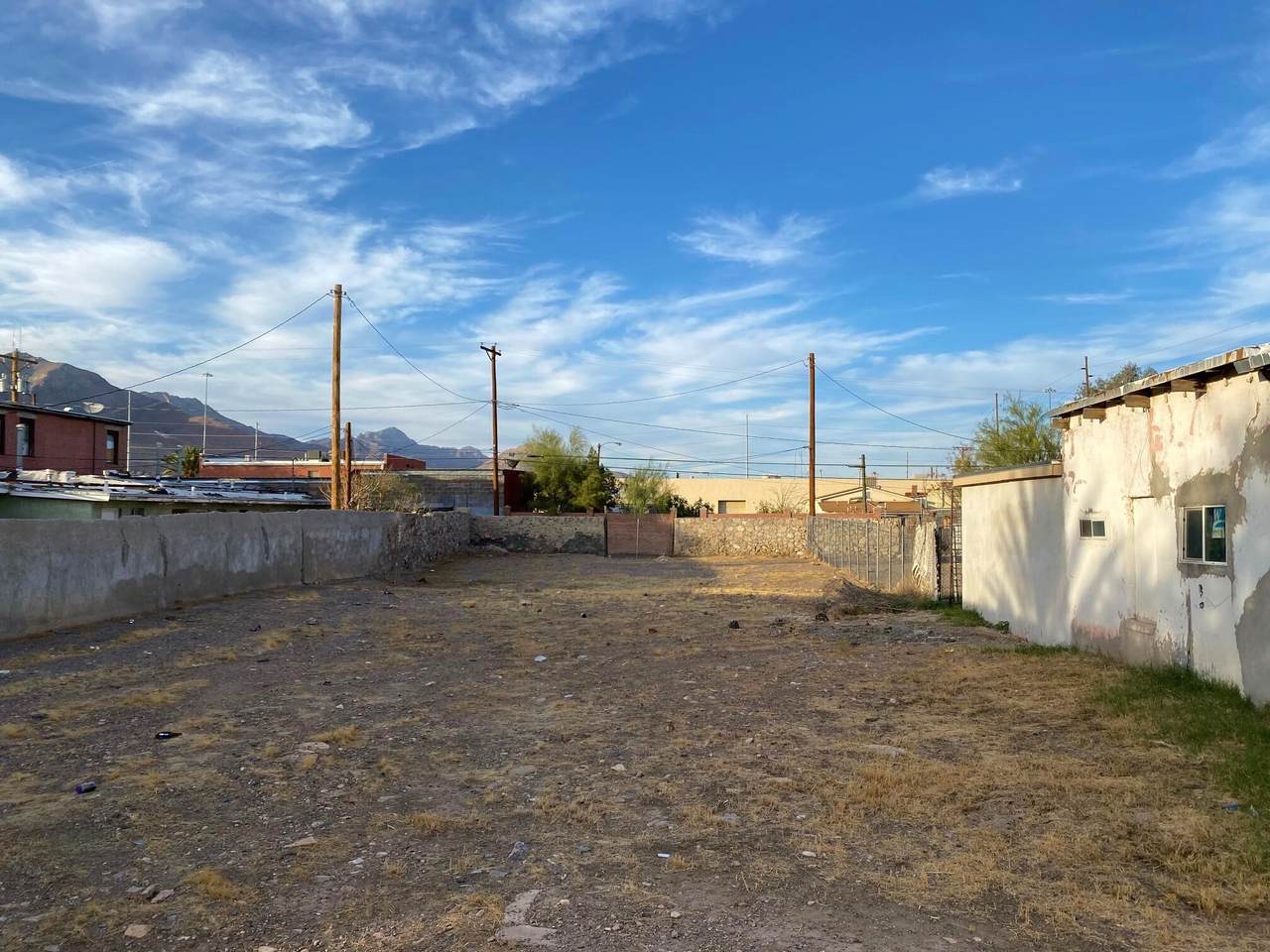 3125 Frutas Avenue - Photo 1