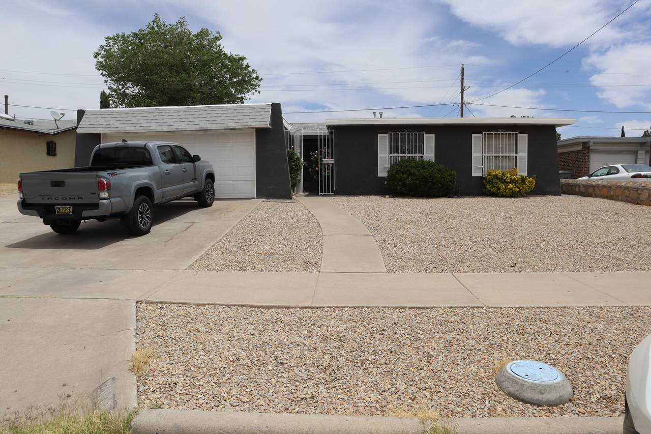 2800 Escarpa Drive - Photo 1