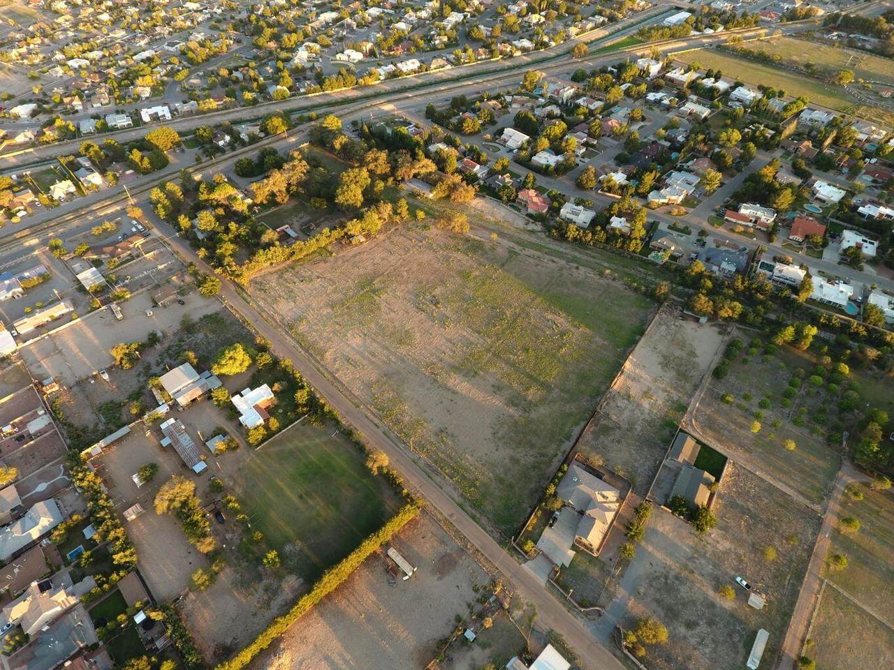 408 Clayton Drive - Photo 1