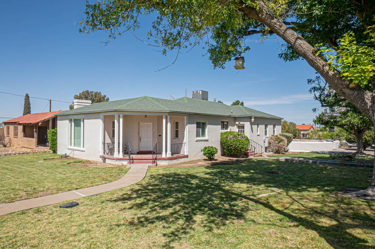 1019 Kerbey Avenue - Photo 1