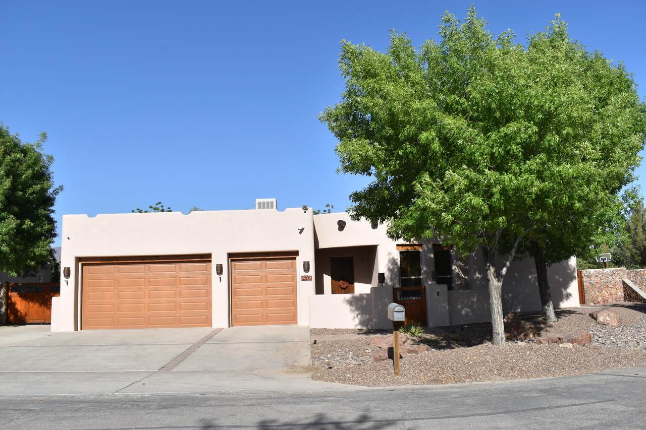 5328 Susan Jean Lane - Photo 1
