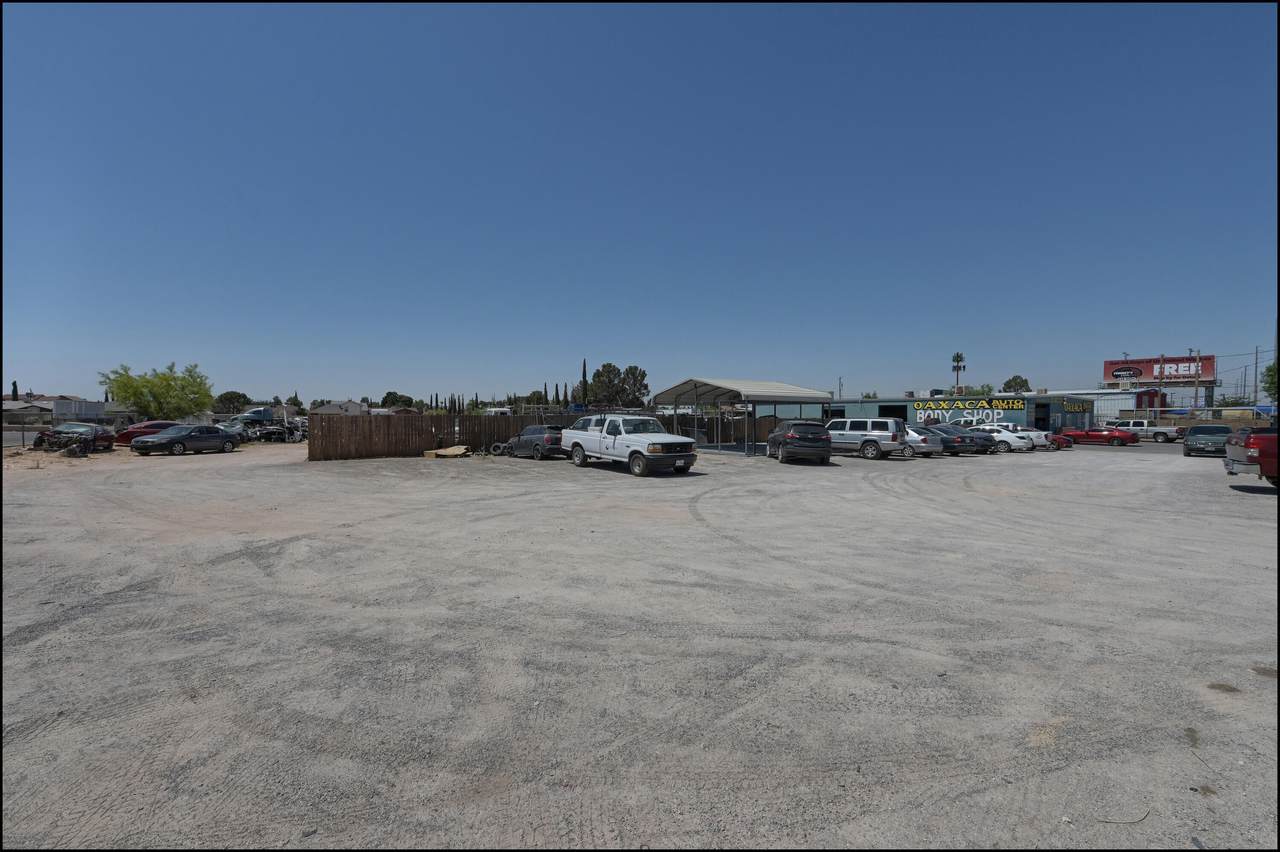 11350 Montana Avenue - Photo 1
