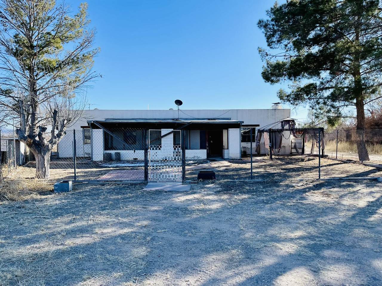 421 Lipps Road - Photo 1