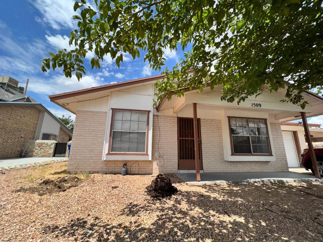 1509 Sierra Bonita Drive - Photo 1