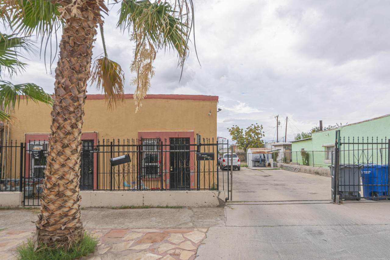 3013 Cypress Avenue - Photo 1