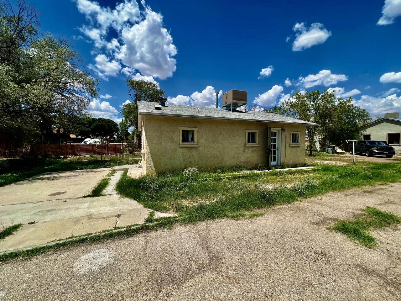 5824 Westside Drive - Photo 1