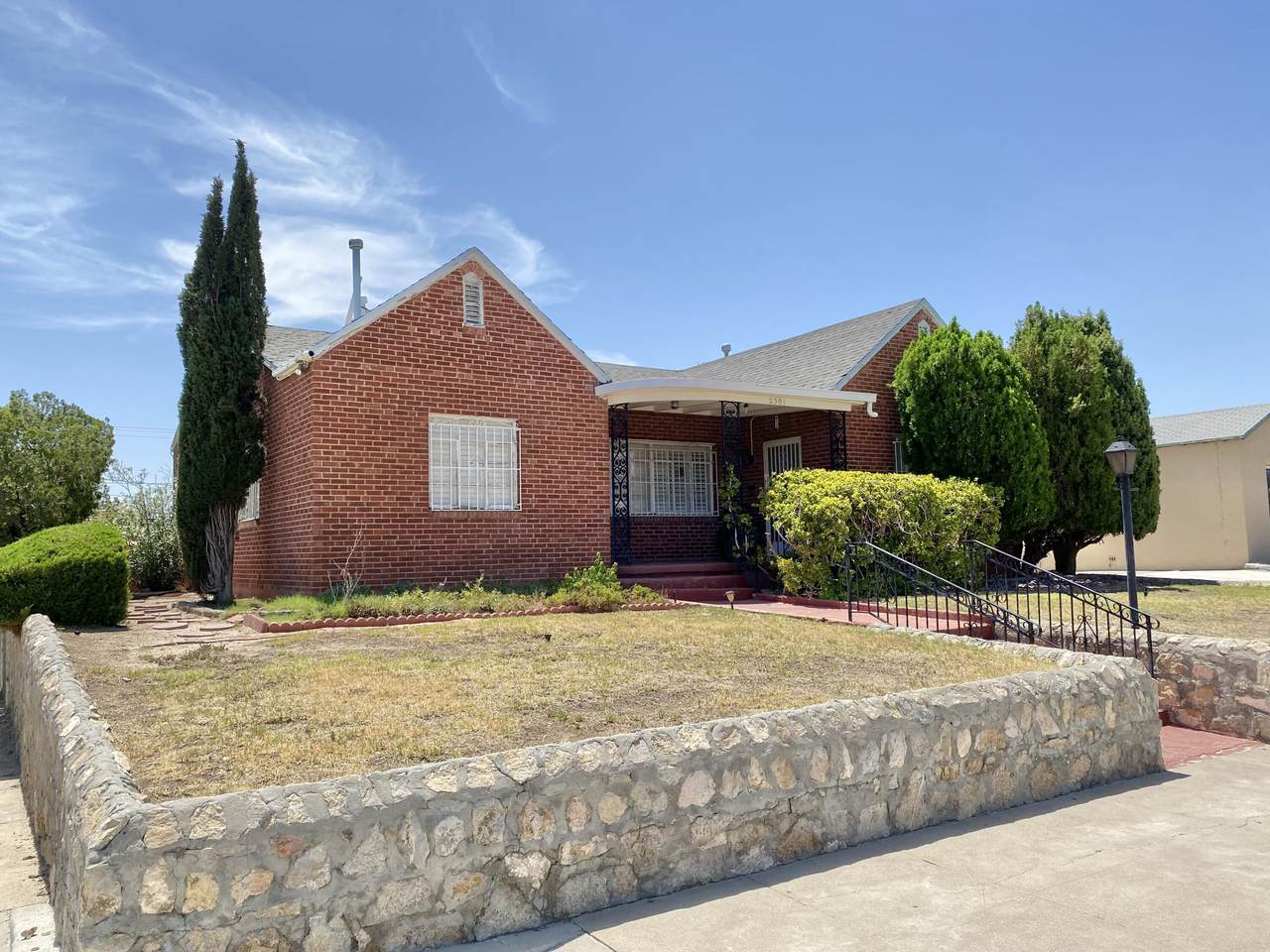 2301 Kansas Street - Photo 1