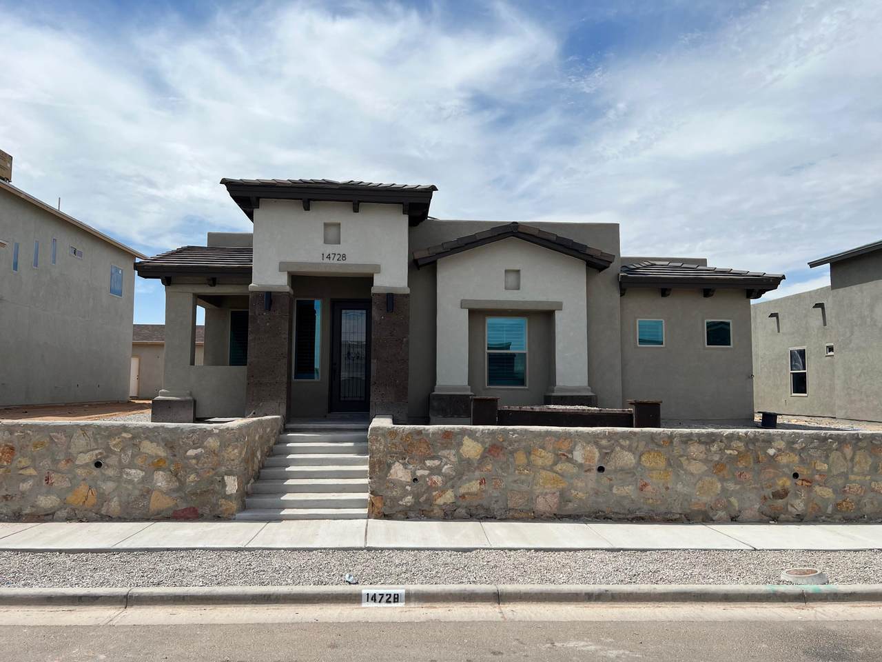 2629 Maria Casas Street - Photo 1