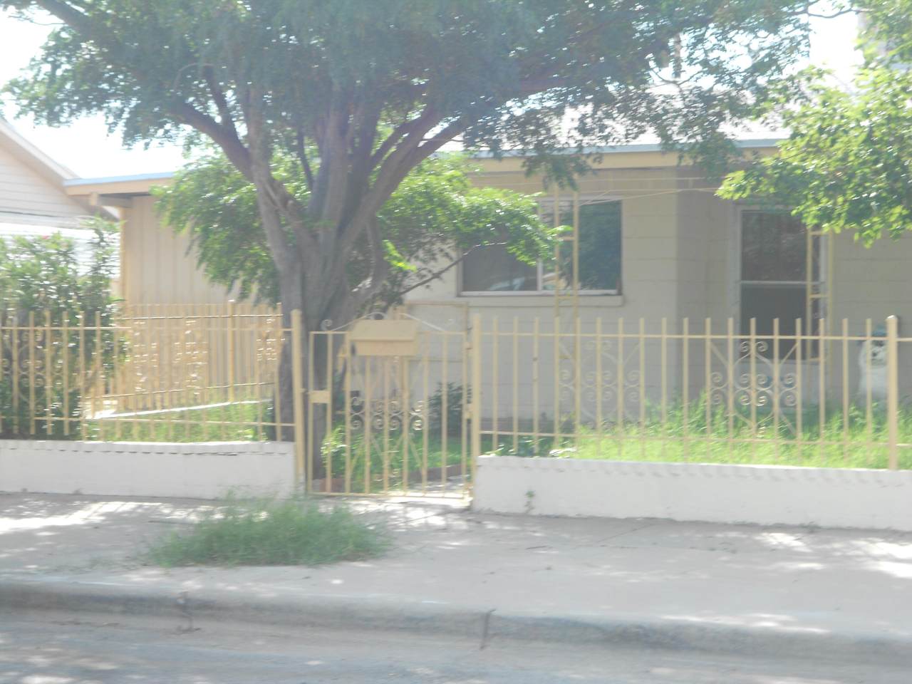 223 Lake Place - Photo 1