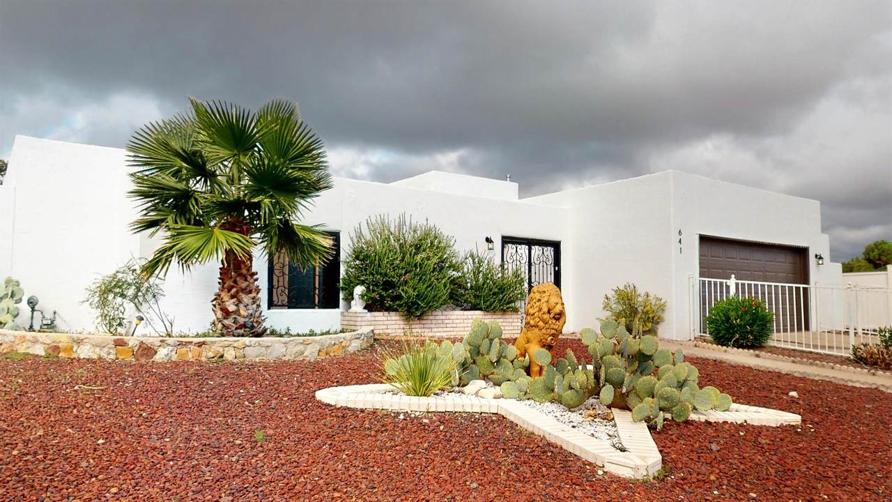 641 La Chapa Avenue - Photo 1