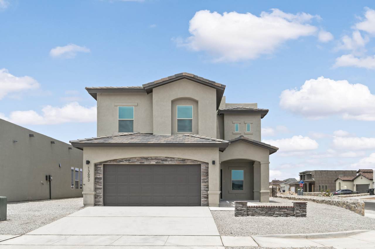 945 Ponderosa Pine Drive - Photo 1