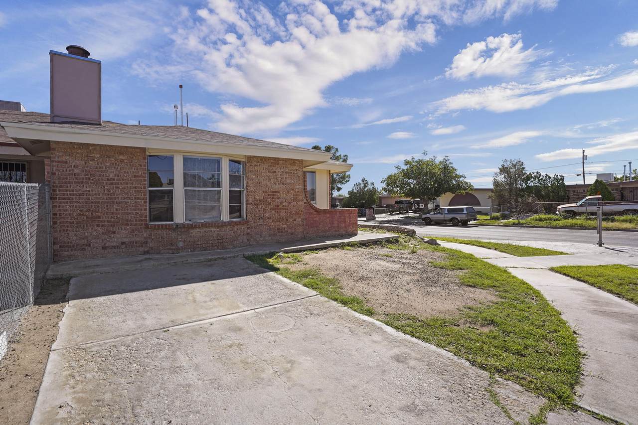 10200 Silver Strand Place Place - Photo 1