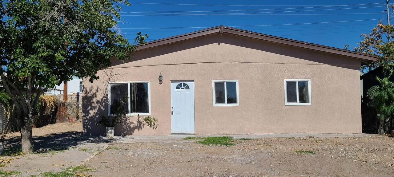 5913 Tampa Avenue - Photo 1