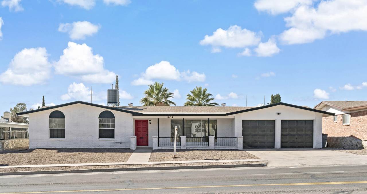 1637 Lomaland Drive - Photo 1