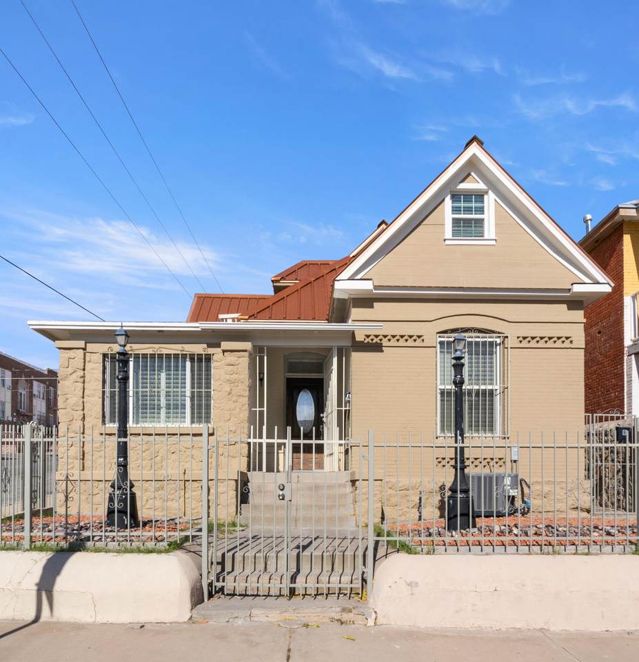 801 Arizona Avenue - Photo 1