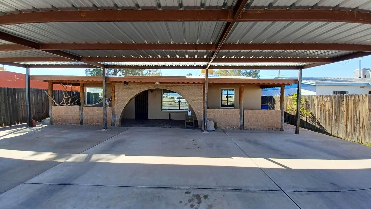 9258 Roseway Dr Drive - Photo 1