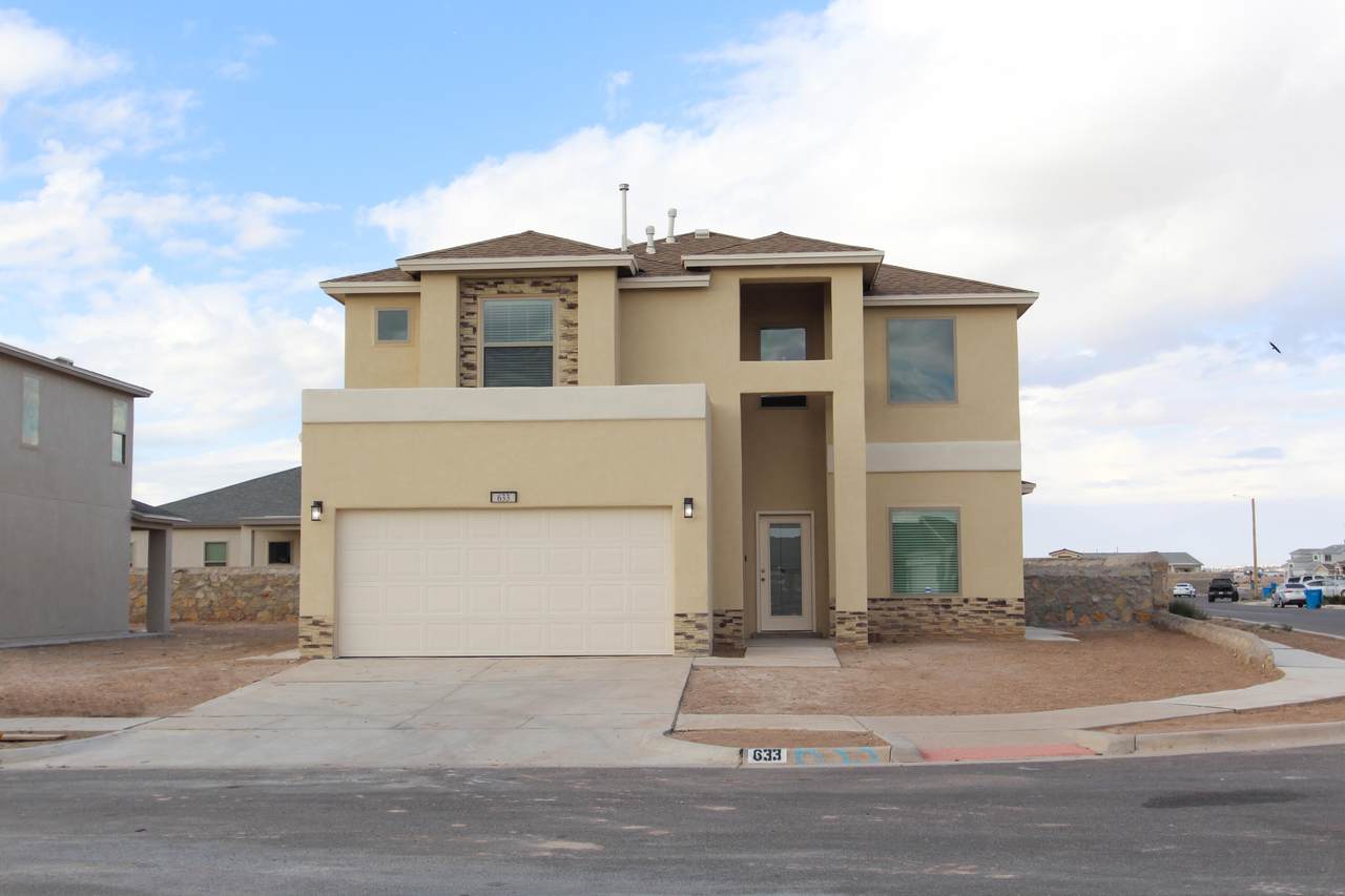 633 Jonathan Molina Street - Photo 1