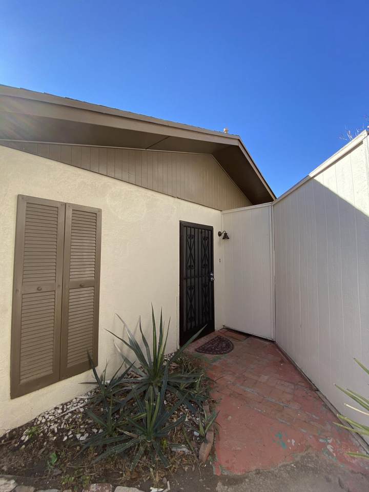 2612 San Jose Avenue - Photo 1