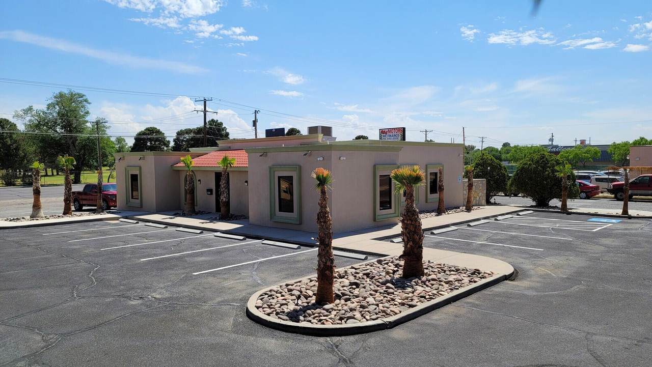 9201 Montana Avenue - Photo 1