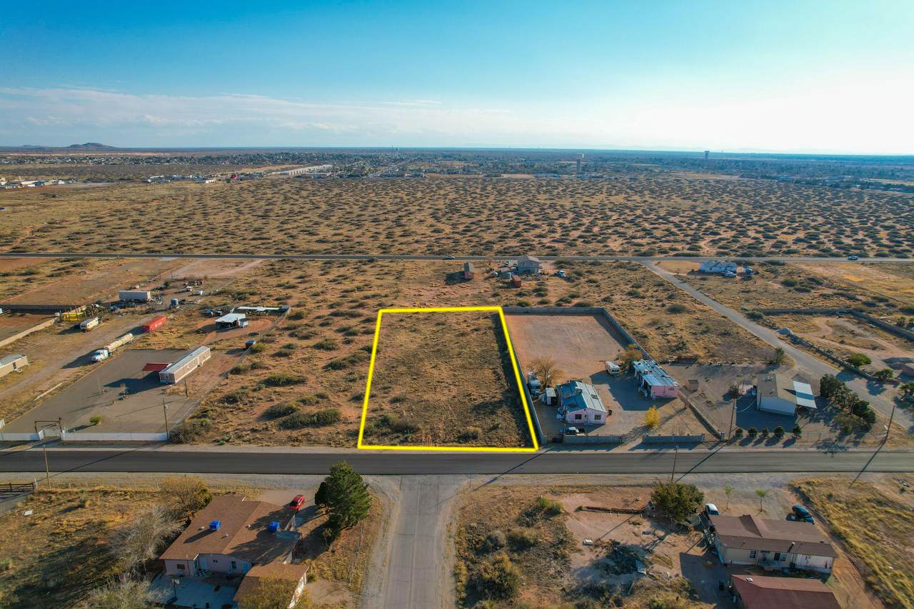 14720 Desert Loop - Photo 1