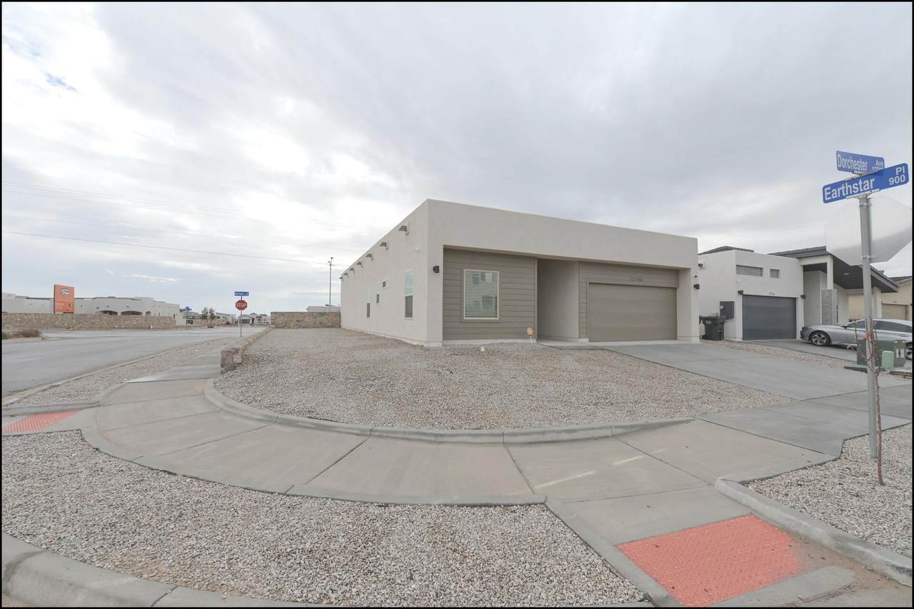 12760 Dorchester Avenue - Photo 1