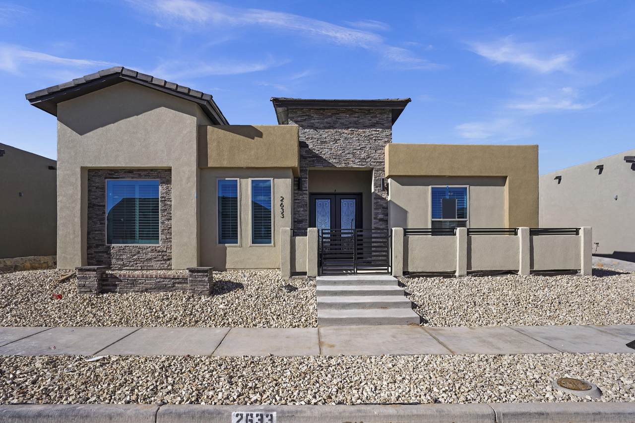 2633 Maria Casas Street - Photo 1