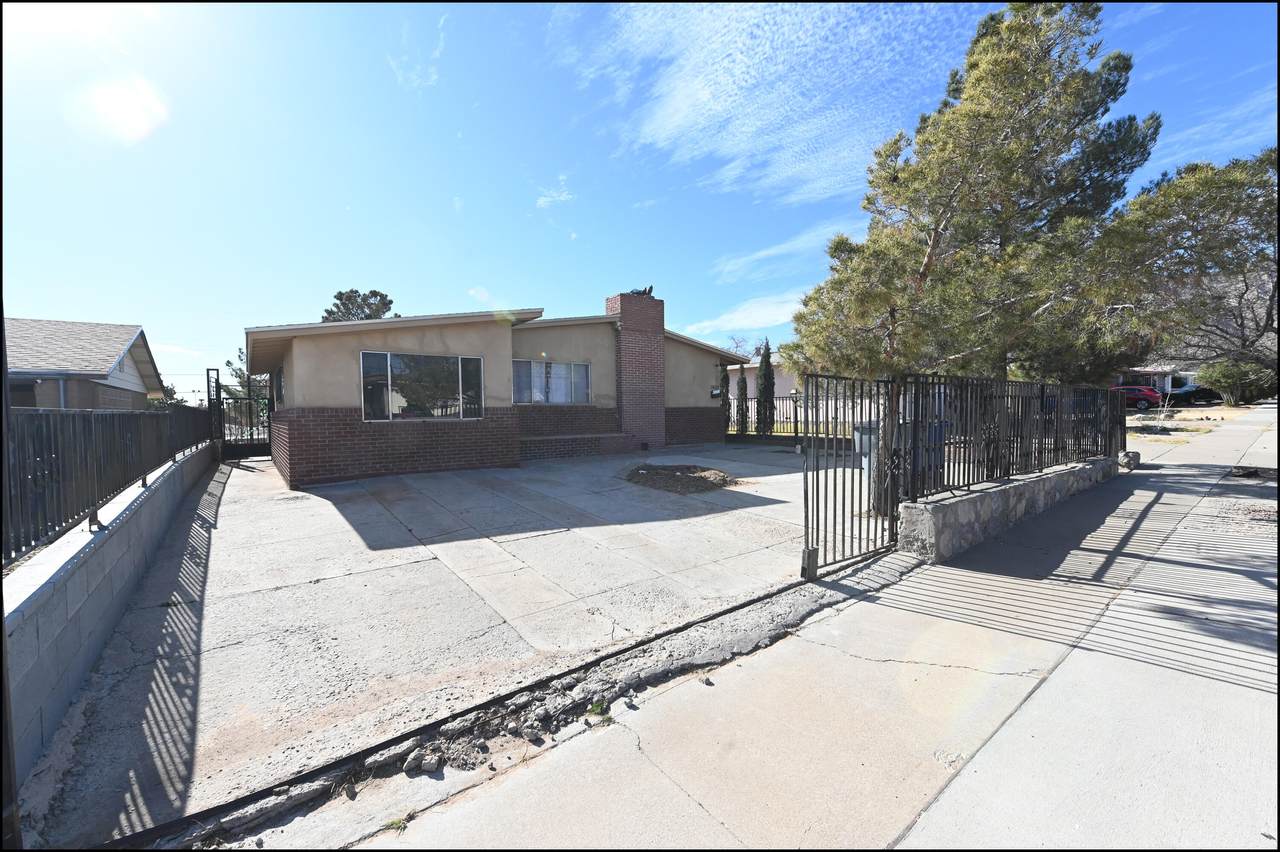 3228 Monroe Avenue - Photo 1