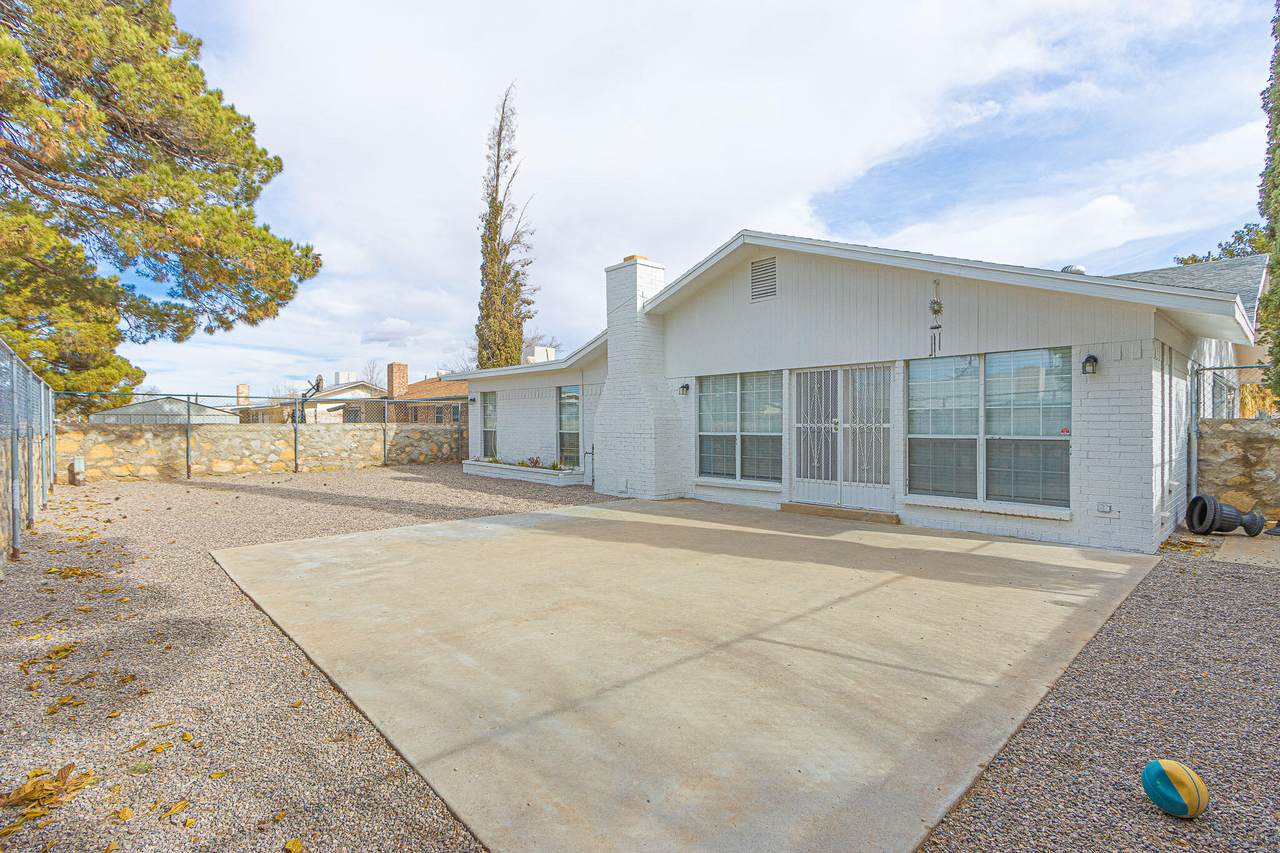 1739 Russ Randall Street - Photo 1