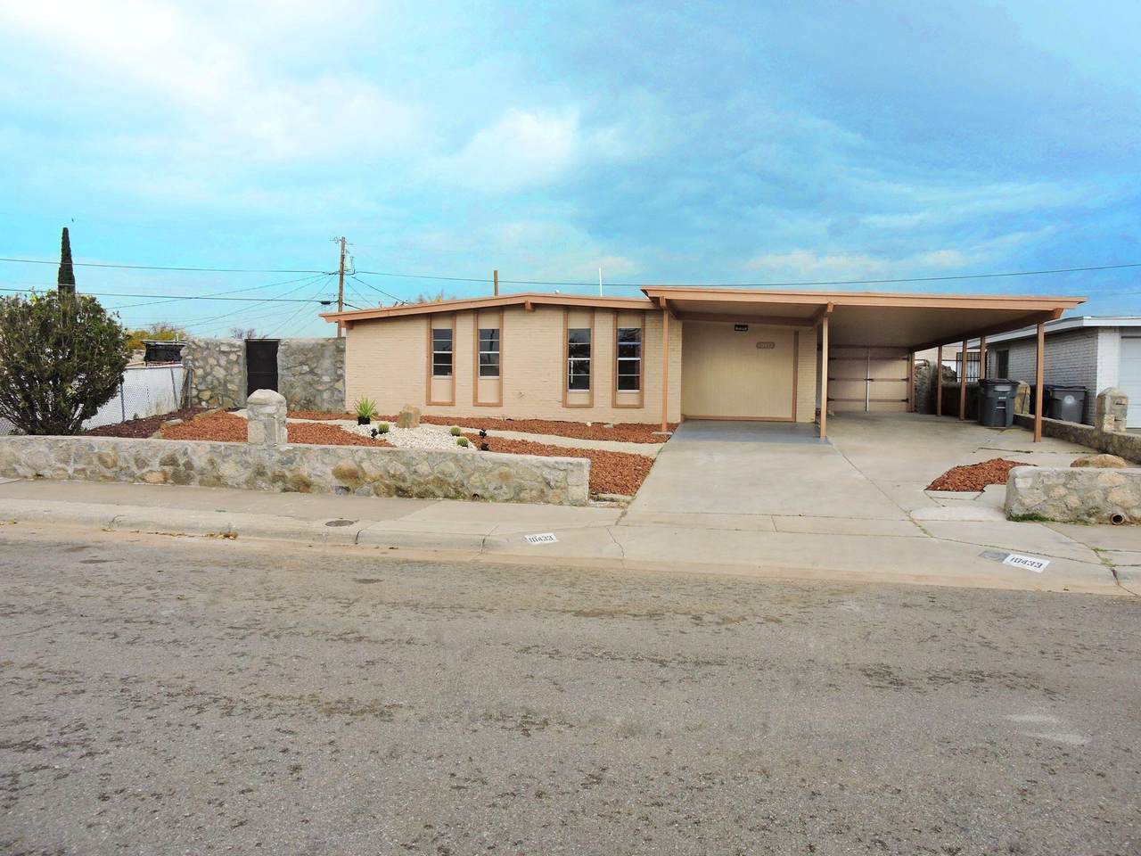 10433 Omega Circle - Photo 1