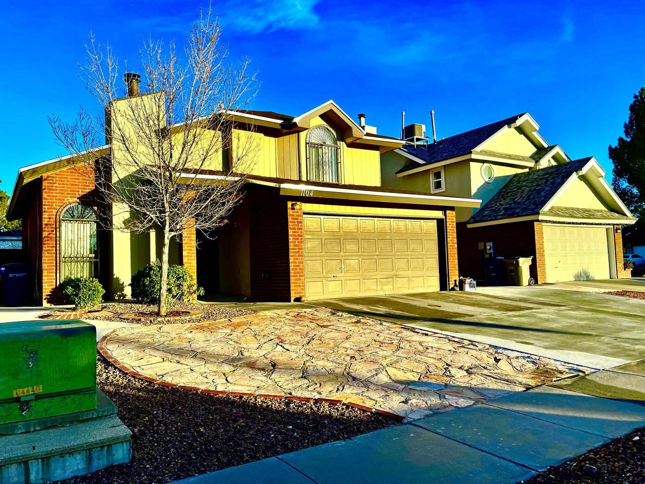 1104 Chiricahua Drive - Photo 1