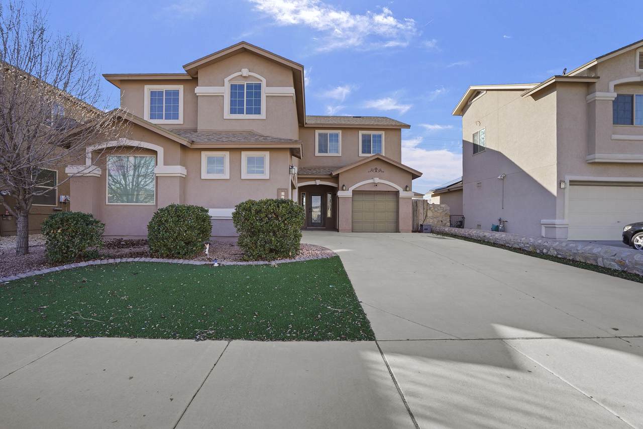 2237 Leafy Point Place - Photo 1