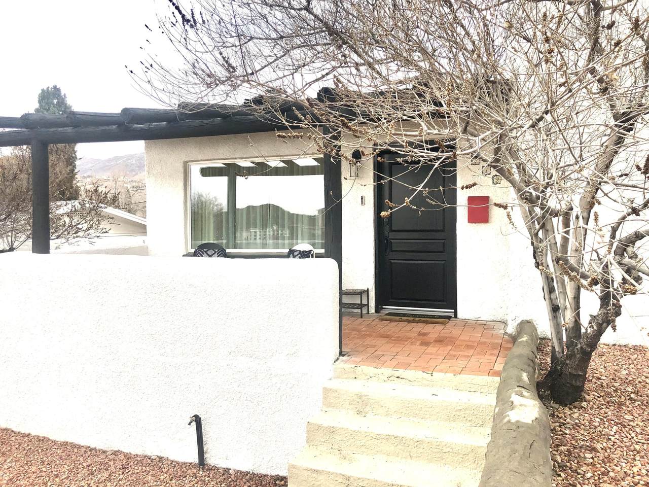 2112 Kansas Street - Photo 1