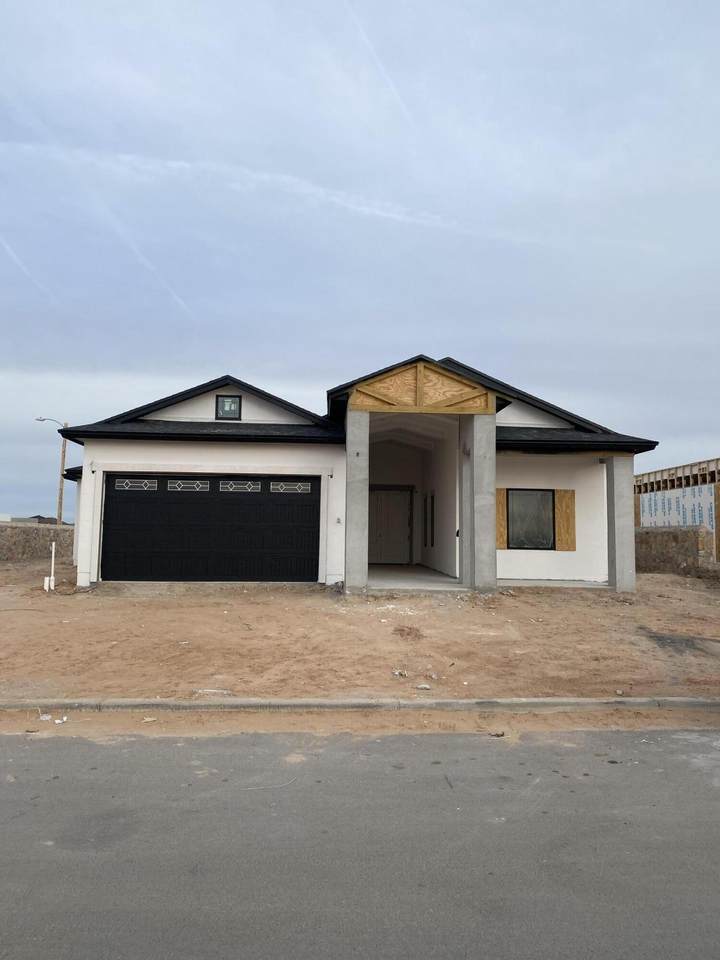 2324 Arturo Vallejo Street - Photo 1