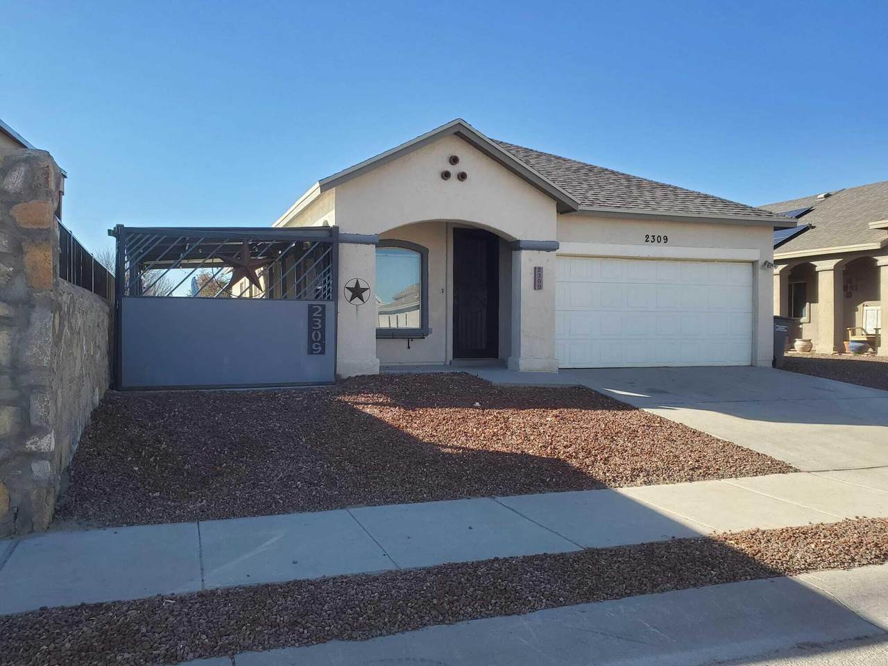 2309 Glitter Point - Photo 1