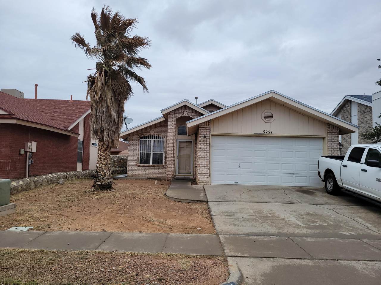 5721 Colin Powell Avenue - Photo 1