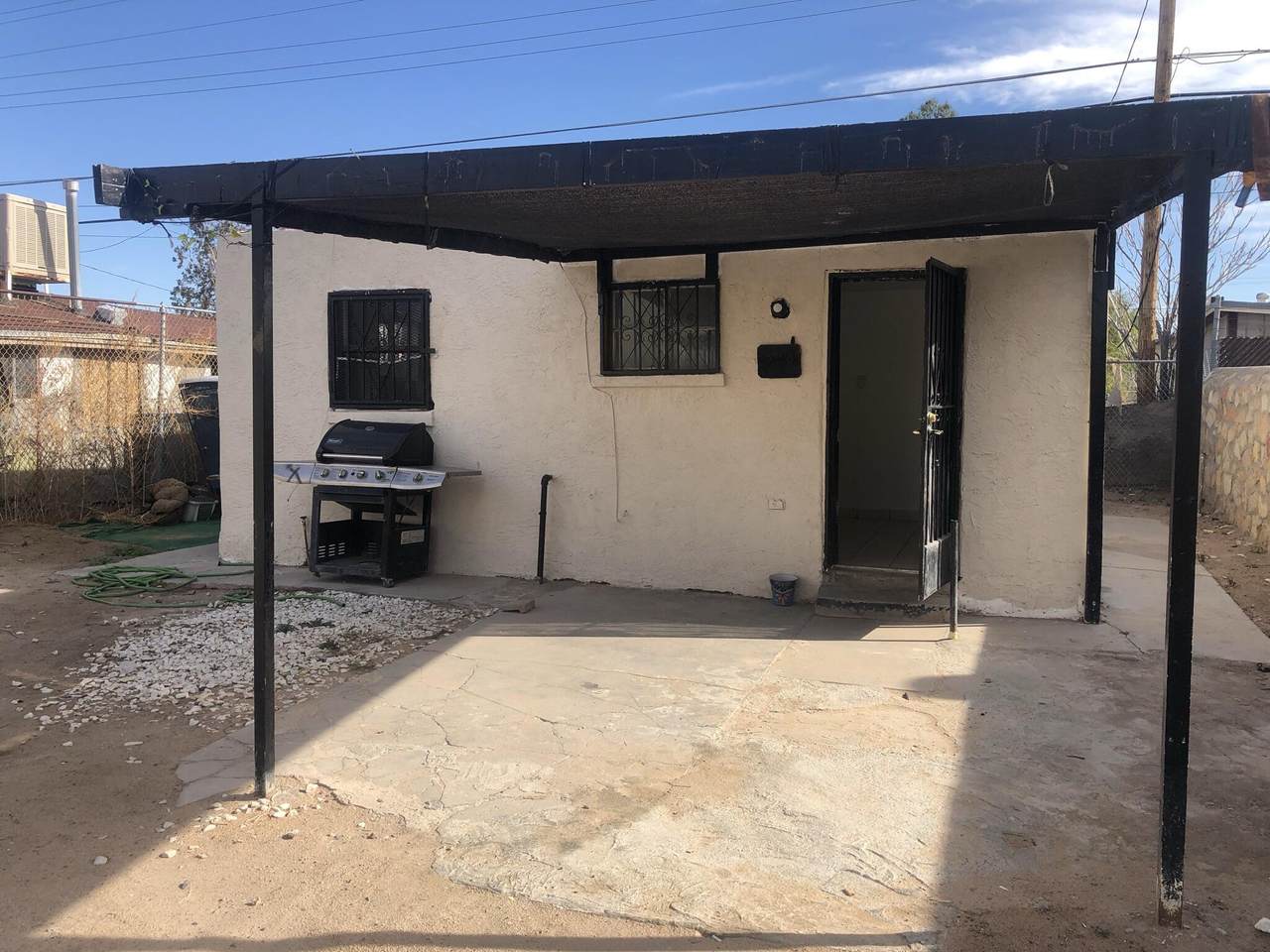 350 Dolan Street - Photo 1