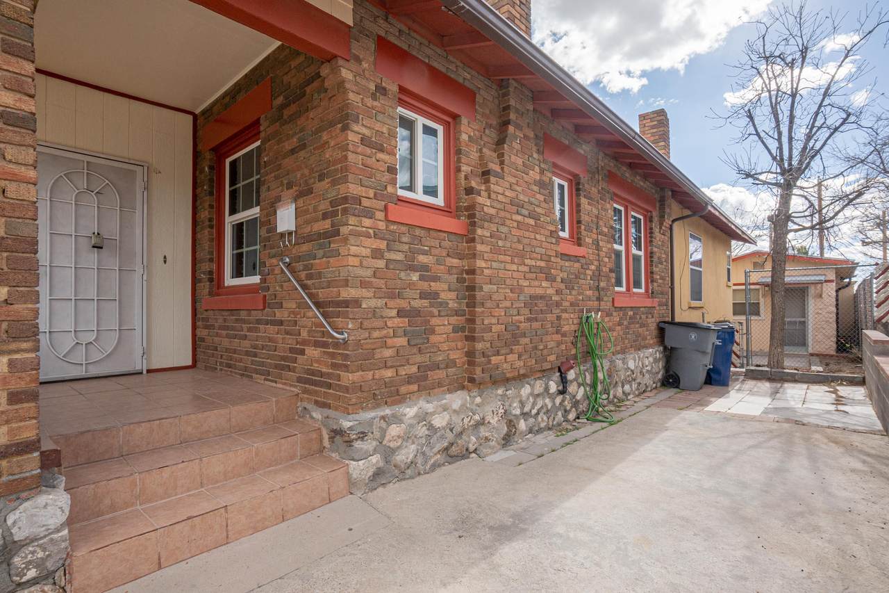 4316 Oxford Avenue - Photo 1