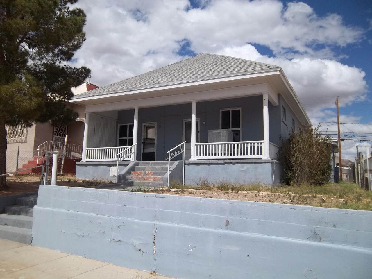 2517 Federal Avenue - Photo 1
