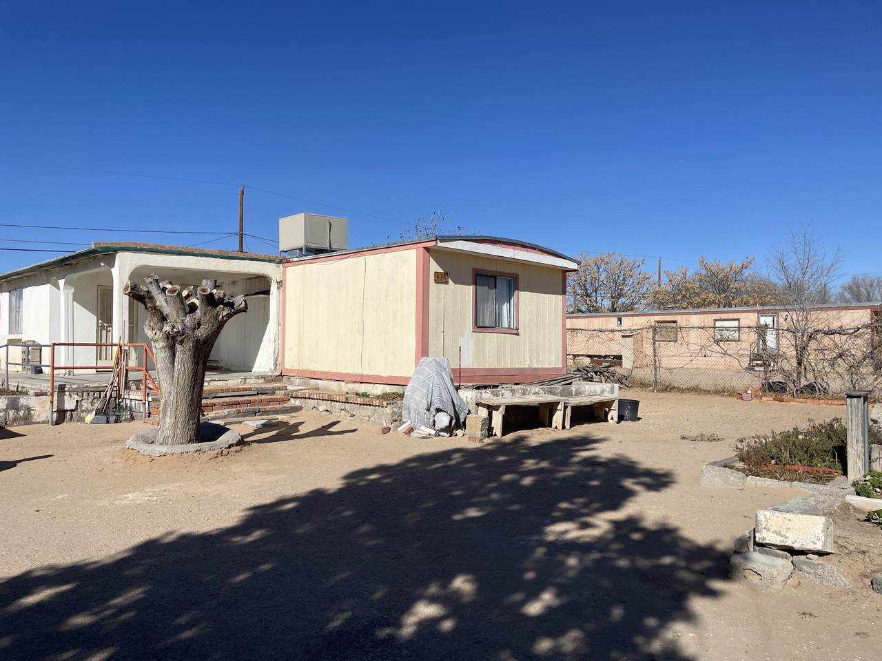 639 Uranio Place - Photo 1