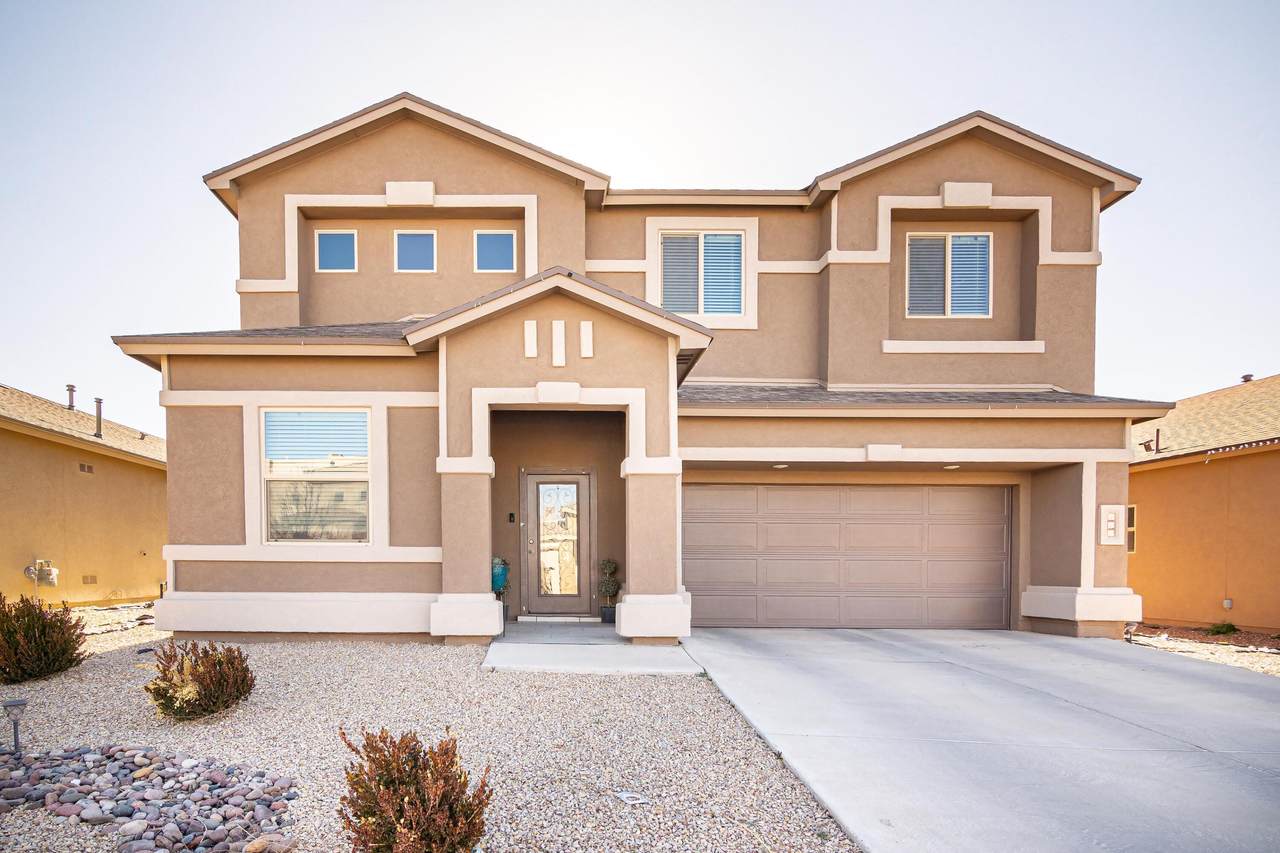 412 Halstead Drive - Photo 1