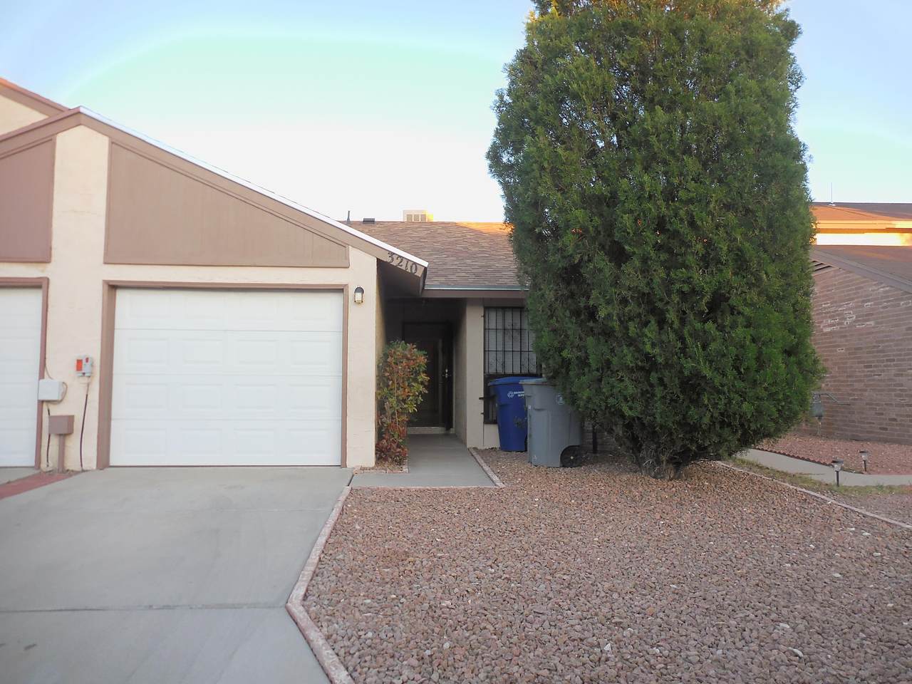 3210 Isla Bahia Way - Photo 1