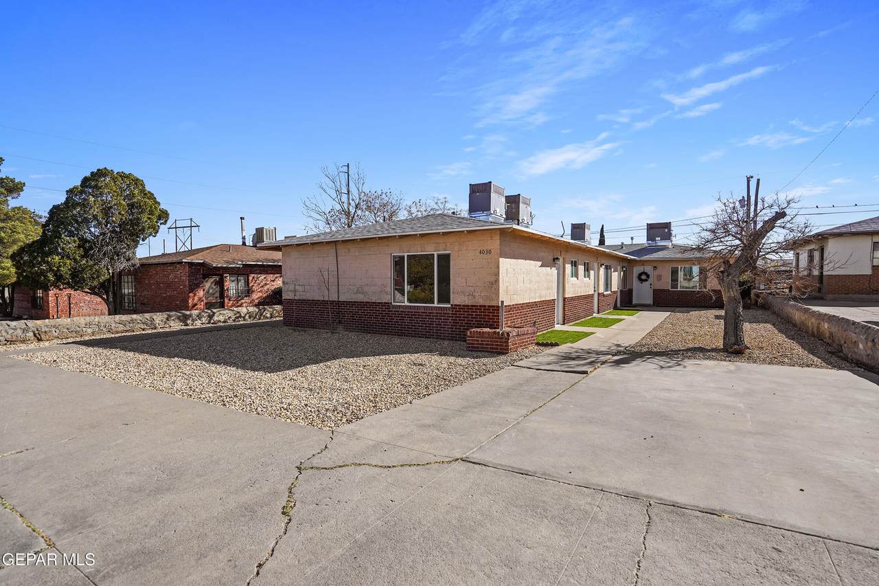 4030 Idalia Avenue - Photo 1