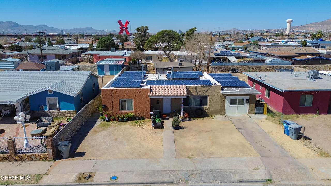 633 Barcelona Drive - Photo 1