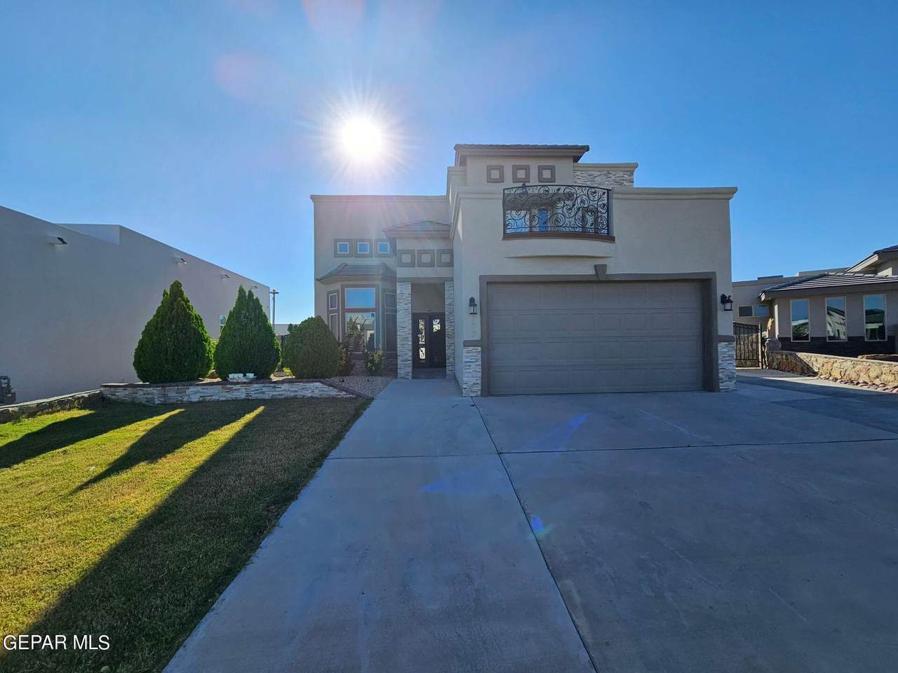 777 Aislaby Street - Photo 1