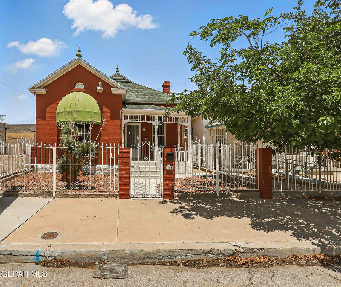 712 Ochoa Street - Photo 1