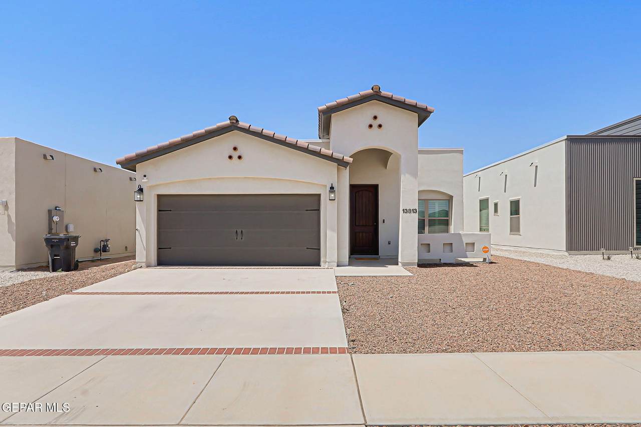 13813 Summer Story Avenue - Photo 1